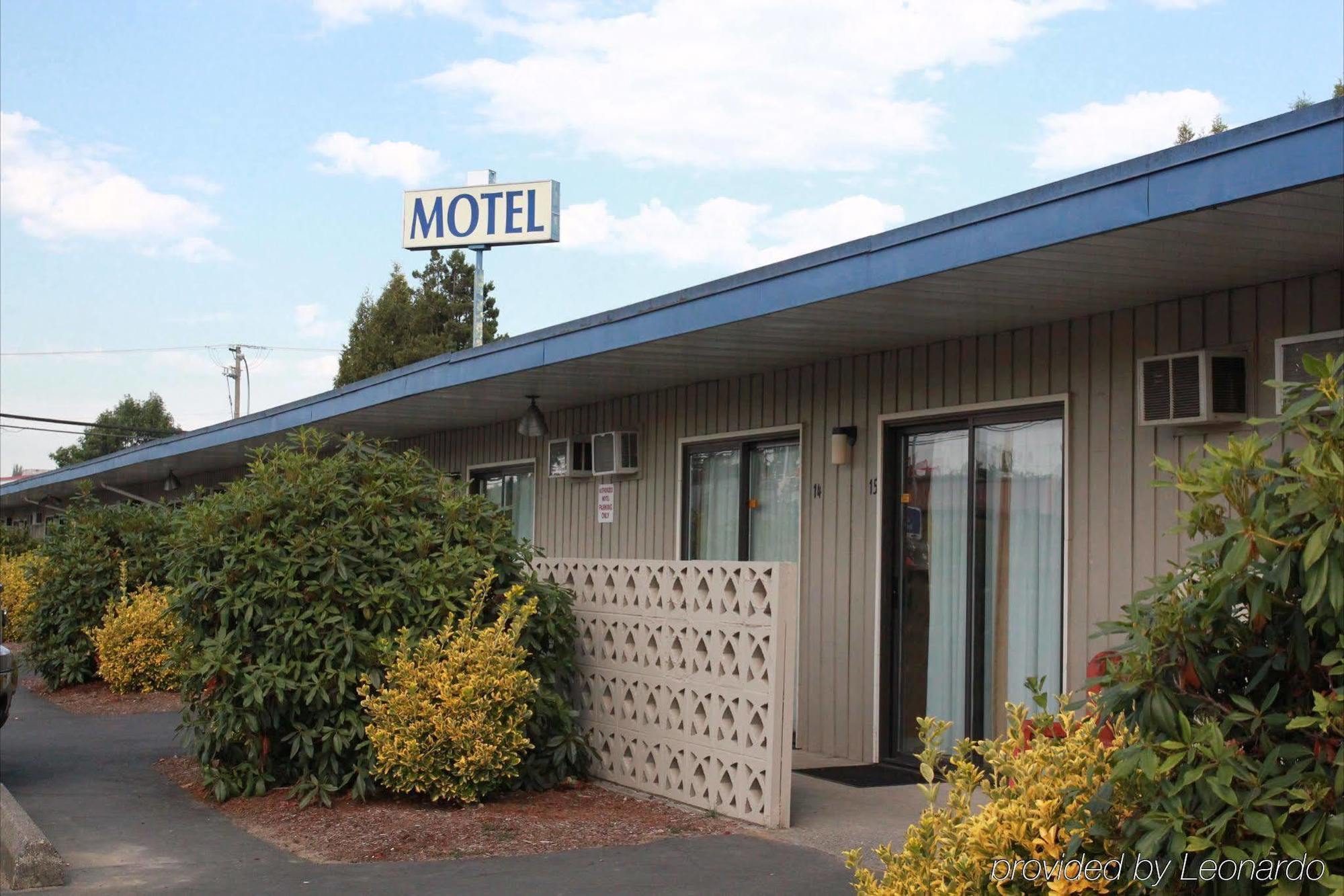 Westward Inn & Suites Langley Exteriér fotografie